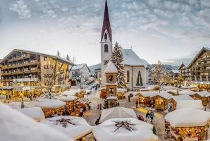 Seefeld dorpsplein in Kerstsfeer